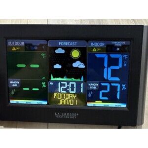 La Crosse Technology C85845v6 Wireless Color Weather Station with TX141TH-Bv4